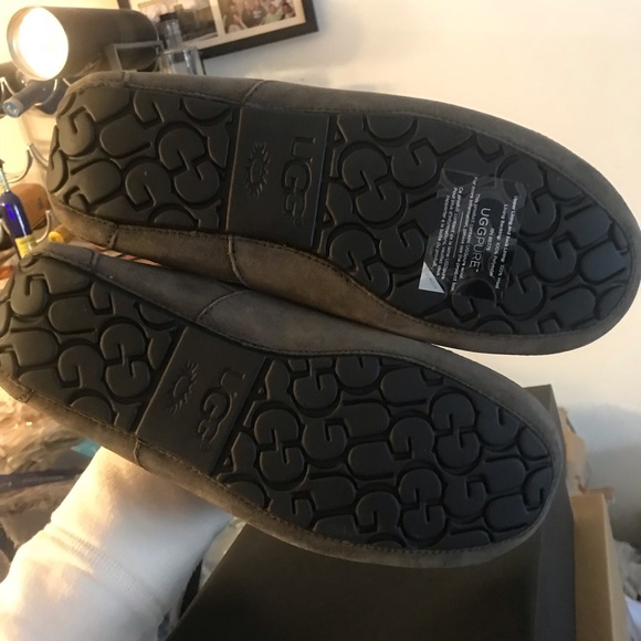 Sz 8 LEFT! NEW UGG Australia® Ascot Mens Slippers - Picture 5 of 5